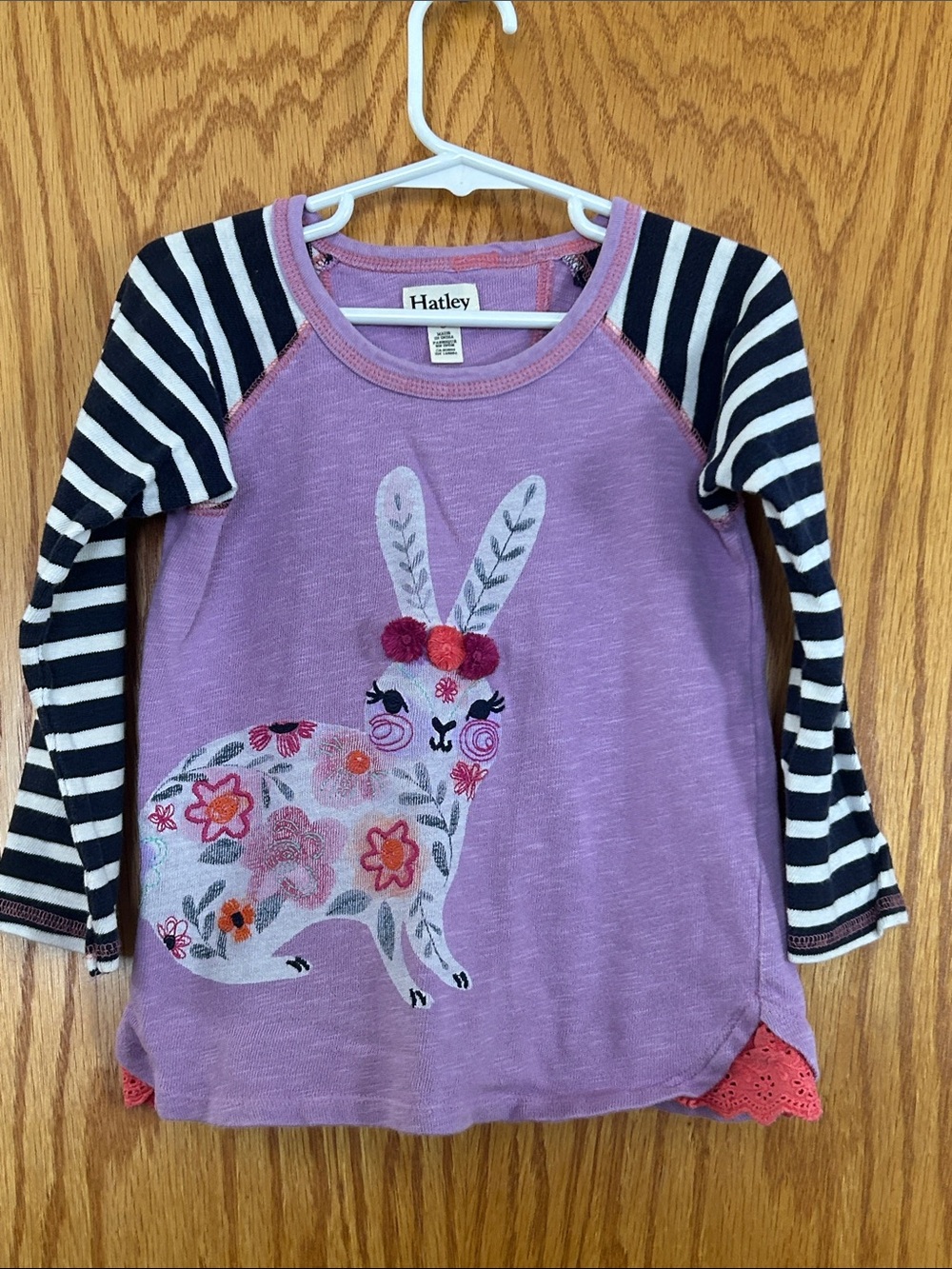Hatley Lavender Bunny Raglan Top with Striped Sleeves Sz 5
